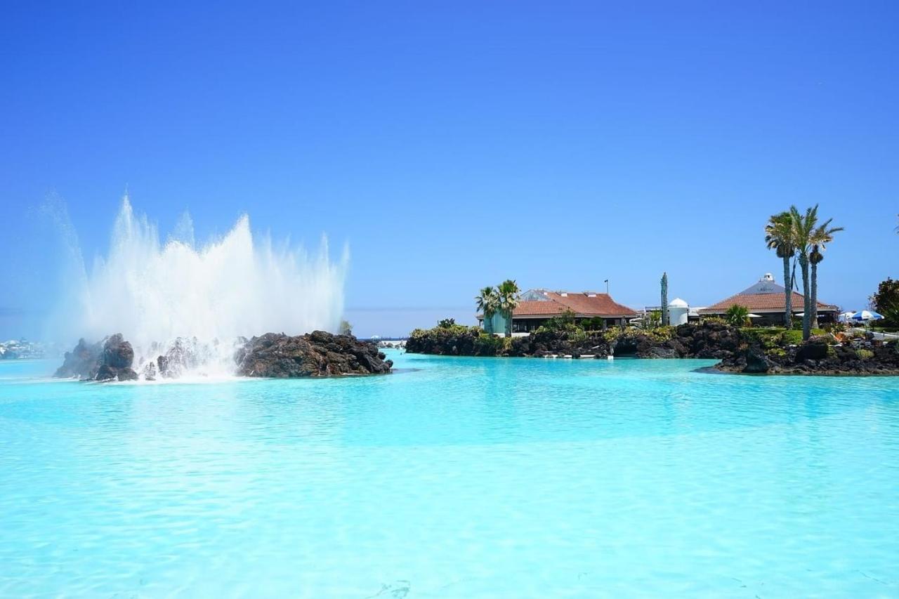 Palmeras Playa Studio: Pools, Beach, Sun & Shore Puerto de la Cruz  Exterior photo